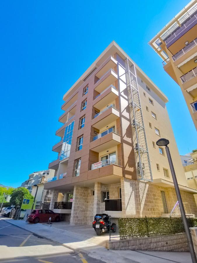 Apartments Lora Zmajeva, 7 Budva Exterior photo