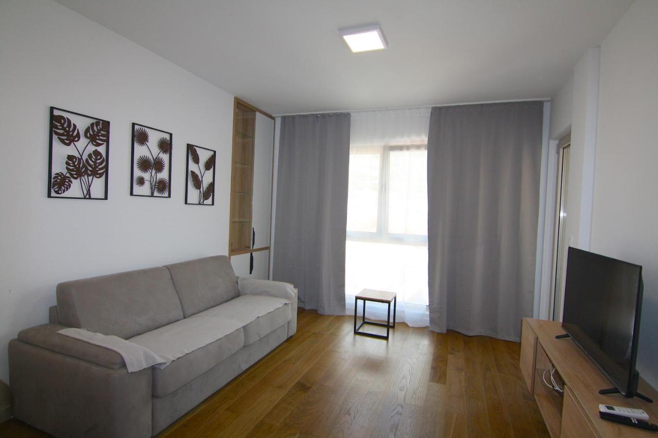 Apartments Lora Zmajeva, 7 Budva Exterior photo