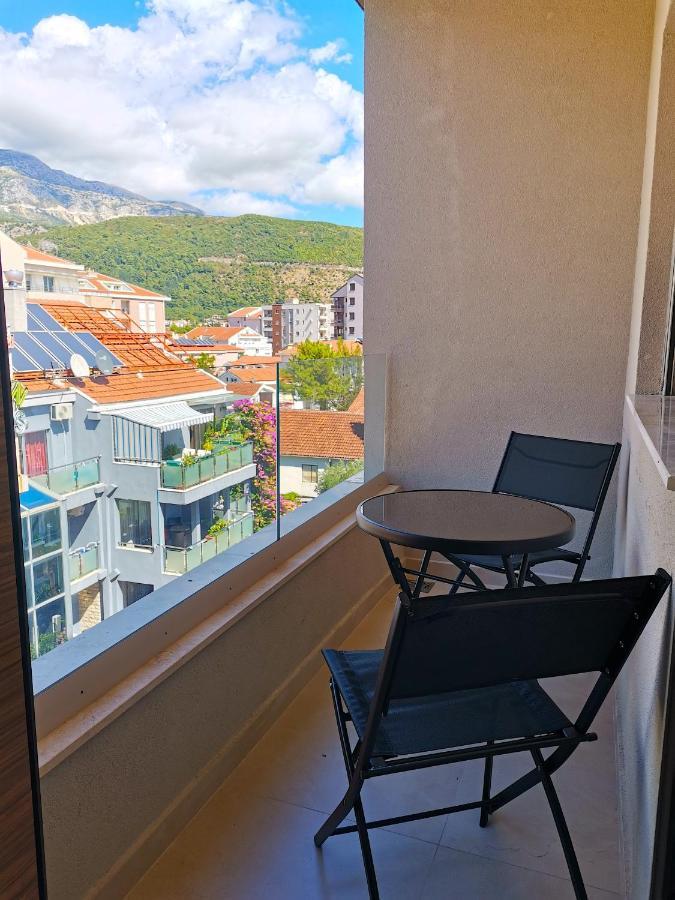 Apartments Lora Zmajeva, 7 Budva Exterior photo