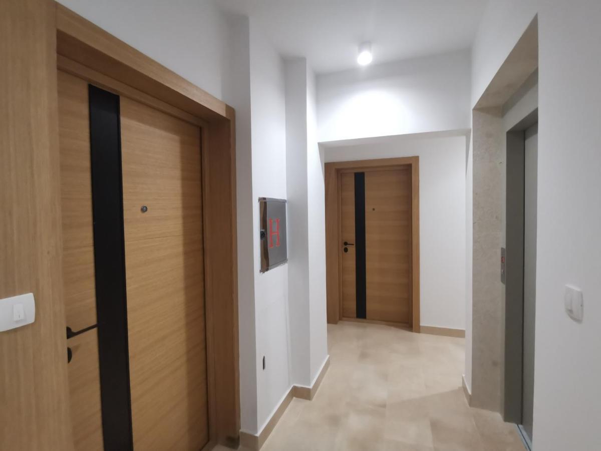 Apartments Lora Zmajeva, 7 Budva Exterior photo