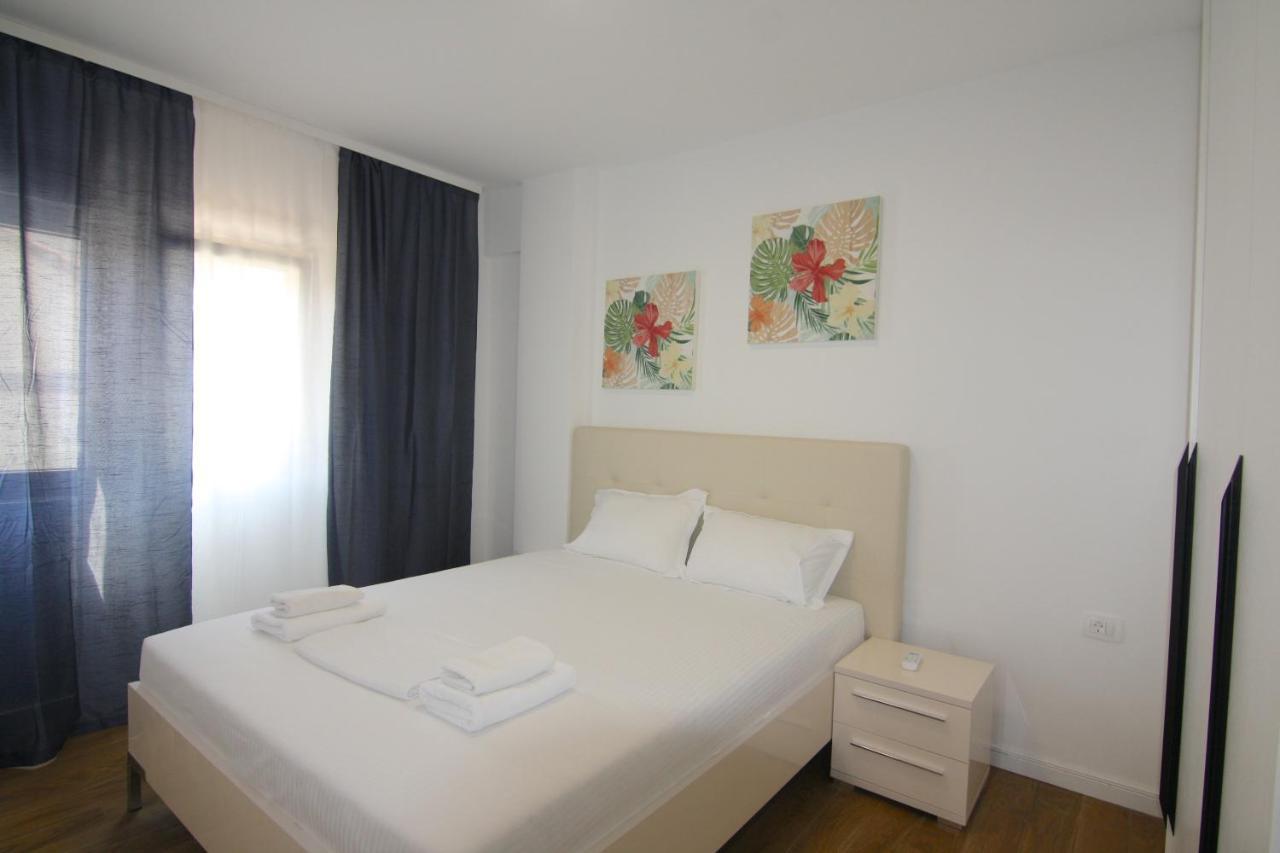 Apartments Lora Zmajeva, 7 Budva Exterior photo