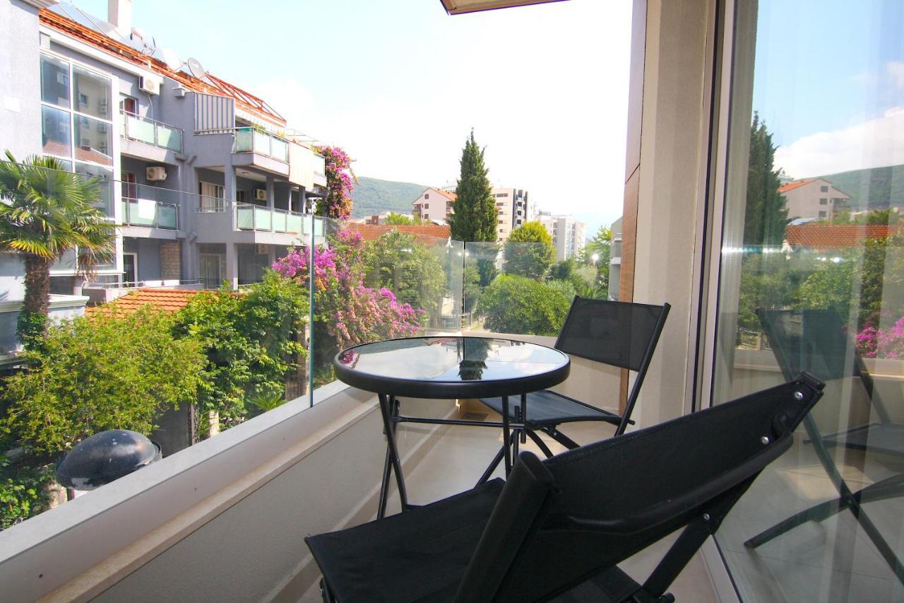 Apartments Lora Zmajeva, 7 Budva Exterior photo